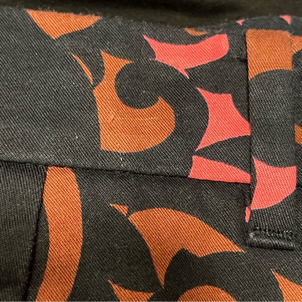 ANN TAYLOR Petite Devin Fit Tulip Shorts - Picture 8 of 8